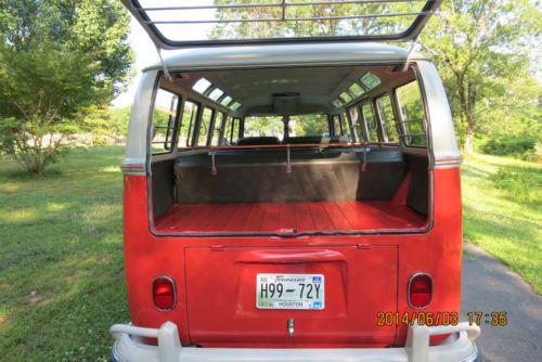 1965 21 Window VW Bus, image 2