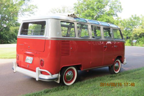 1965 21 Window VW Bus, image 20