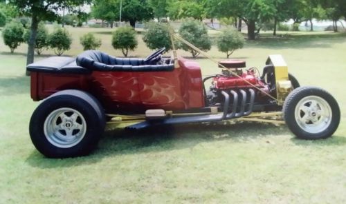 Pristine ford 23 t bucket, antique plates with official registration