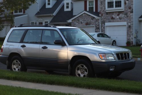 **runs great, looks nice, icy ac* 2002 subaru forester l, one owner, clean title