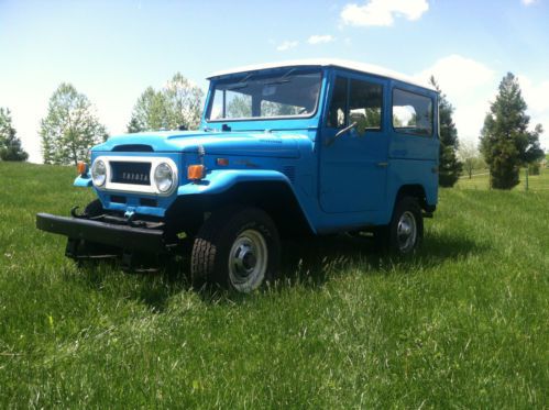 1972 toyota fj-40 land cruiser