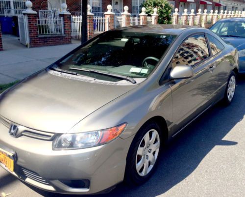 2007 honda civic lx coupe - runs great, very clean