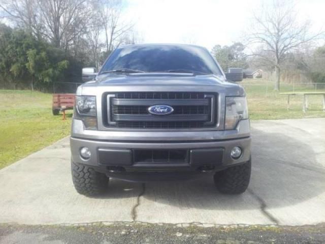 Ford f-150 fx4 4x4 with warranty fully loaded