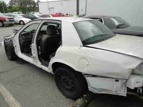 Find used 2007 White Ford Crown Victoria 4 Door Sedan One ...