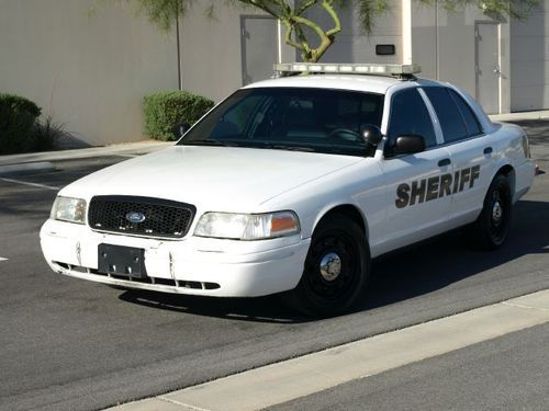 2007 ford crown victoria police car