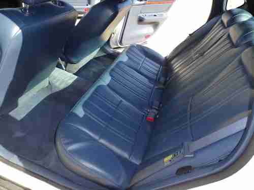 2005 CHEVY IMPALA POWERFULL CLEAN INSIDE AND OUT CLEAR TITLE COLD A/C, image 21