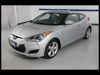 12 hyundai veloster 3dr coupe automic  w/gray int  we finance