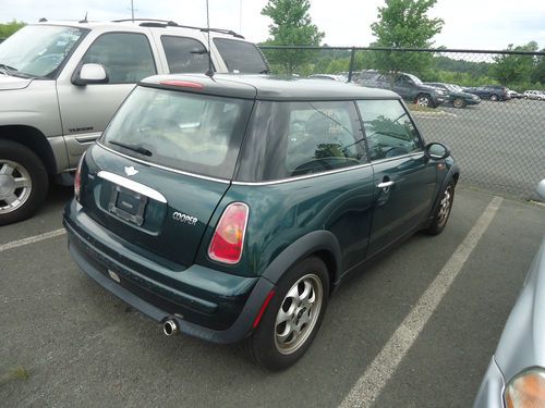 2003 mini cooper it is nice engine runs fine needs trans