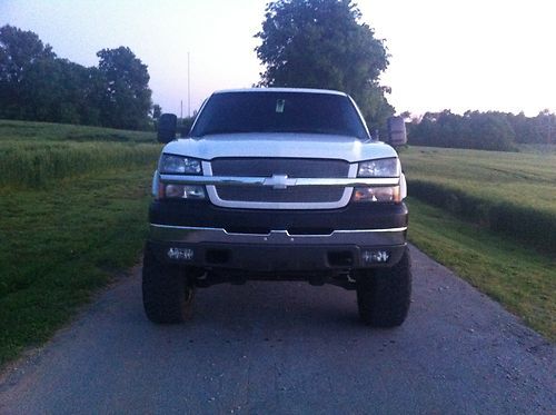 Find used 2004 Chevy Silverado 2500 HD Duramaxx 4X4 Lifted ...