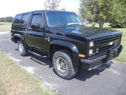 1987 chevy blazer k5 , fuel injected, auto, cold a/c
