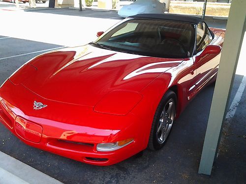 2003 chevrolet corvette convertible, 6 speed, perfect