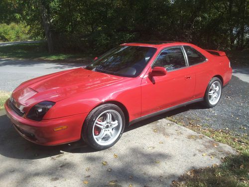 Cherry red 1999 honda prelude 2 door coupe! 123k awesome!!!