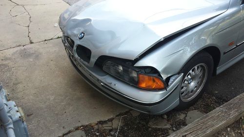 1998 528i bmw salvage used parts car repairable collision runs