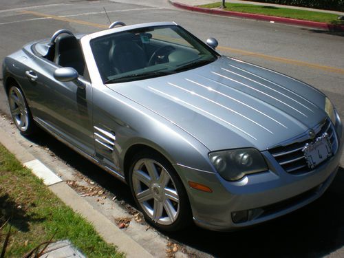Very fast &amp; clean! 2005 chrysler crossfire limited convertible no reserve mint!!