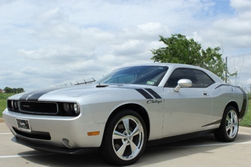 2010 dodge challenger , r/t appearance edition , one owner , great car, call now