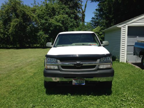 2004 chevrolet silverado 2500 pick up truck extended bed crew cab