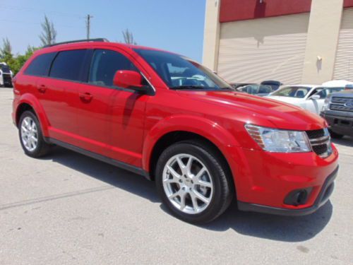 *mega deal* 2013 dodge journey -sxt- immaculate 1 owner accident free