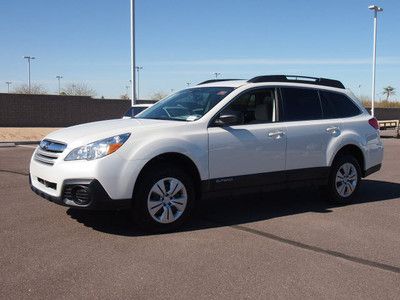 New 2013 outback awd bluetooth 30mpg cruise control streaming audio.9% financing