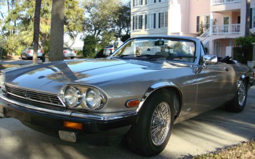 Rare jaguar classic convertible, only 400 were custom made. excellent condition!