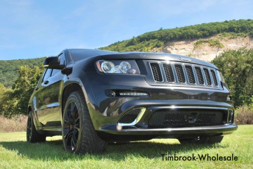 2013 jeep grand cherokee srt-8 black on black local trade in must see!!