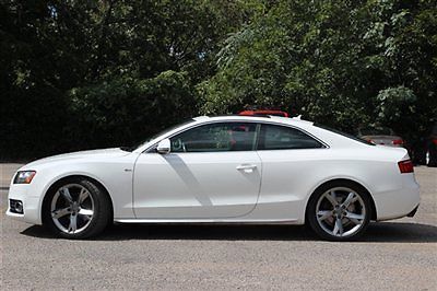 Audi a5 3.2 quattro 2 dr coupe gasoline 3.2l v6 cyl ibis white
