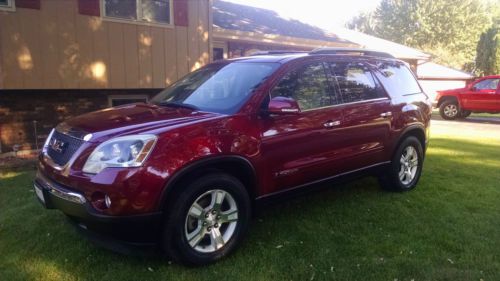 SLT-1 SUV 3.6L  6 CD (mp3) Red Jewel, 4 captains seats, 3rd row bench, image 8