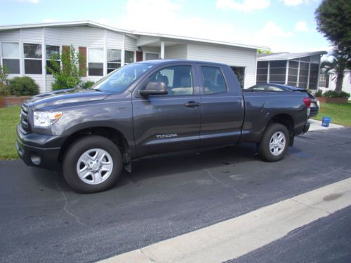 Sell used 2013 Toyota Tundra Base Extended Crew Cab Pickup ...