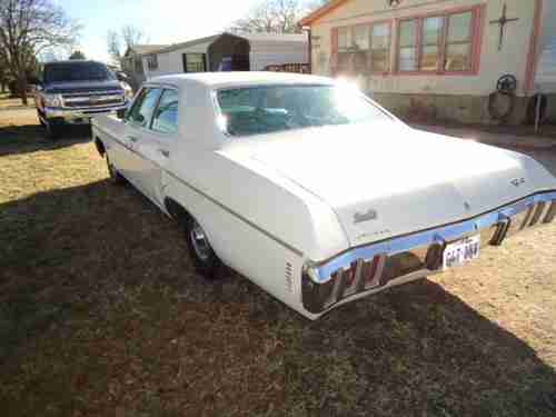 Sell Used 1970 Chevrolet Impala Small Block 400 4 Door White W
