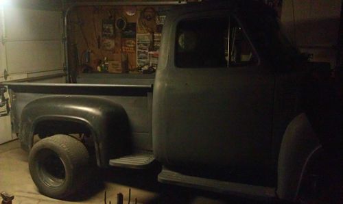 1954 f100  429 thunderjet 4 spd ford 9"