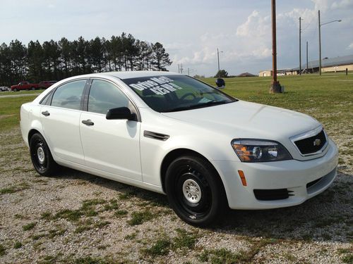 2011 police car **425hp** - legal for u to own ur police car!!!  fast 6.0 v8