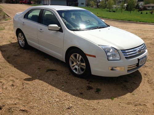2008 ford fusion sel v6 88k miles new tires!  runs and drives great!