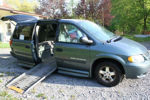 2006 dodge grand caravan se mini passenger van 4-door 3.3l handicapped ramp