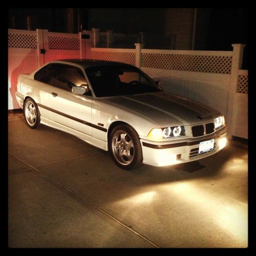 Sell Used 1995 Bmw 325is Base Coupe 2 Door 2 5l In Wantagh