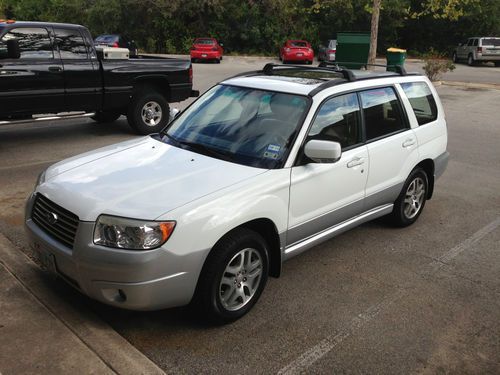 2006 subaru forester x l.l. bean edition wagon 4-door 2.5l in white