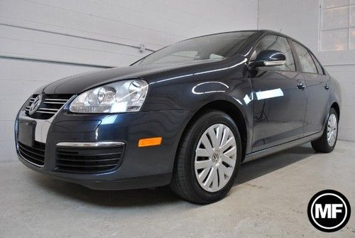 Carfax 1 owner no accident heated seats power windows locks vw
