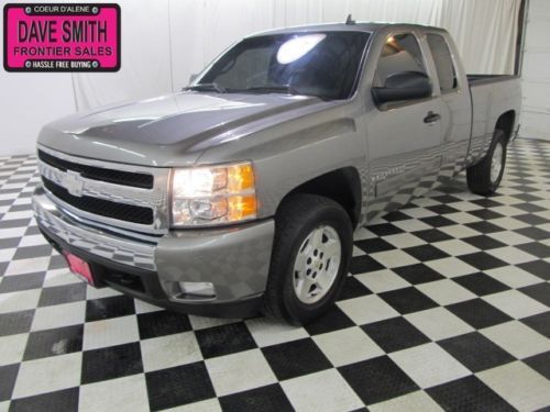 2007 extended cab, short box, tow hitch, tint, spray liner, cd player, onstar