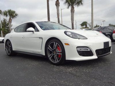 2013 porsche panamera gts only 7k miles! loaded and like new