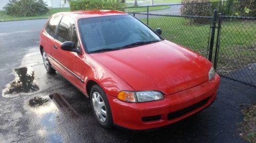 Honda civic hatchback dx 1992 red with 130,000 miles new paint and tires