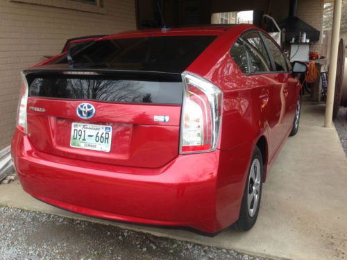 Prius 4 2012 navigation, leather,  jbl audio,  solar roof/sun roof, weather mats