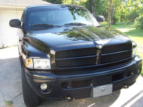 2001 dodge ram 1500 sport extended cab pickup 4-door 5.9l