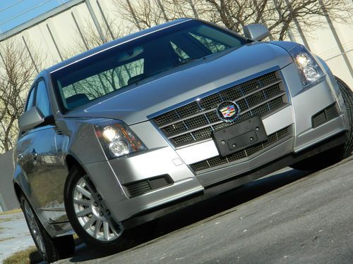 2011 cadillac cts 14k like new voice direction onstar leather clear\rebuilt