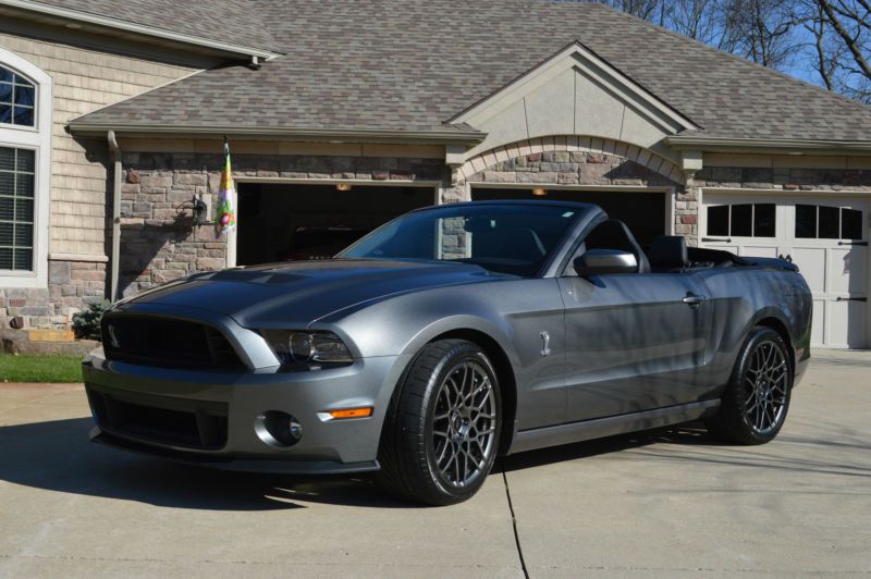 2013 ford mustang