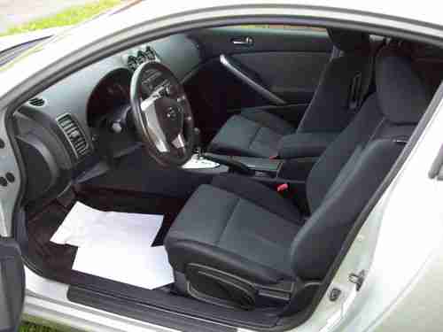 Purchase used '09 Nissan Altima Coupe, 2-Door, Great Gas ... Purchase used '09 Nissan Altima Coupe, 2-Door, Great Gas ...