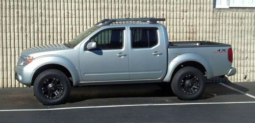 2011 nissan frontier pro-4x crew cab pickup 4-door 4.0l