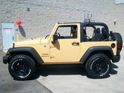 2013 new jeep wrangler sport 4x4 soft top rugged off road