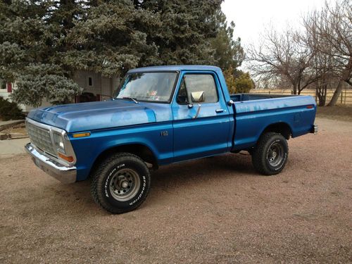 1979 f150 4x4 less than 13k miles on new engine!  new all terrain tires and more