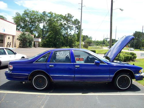 1994 chevrolet caprice classic ls sedan 4-door 5.7l