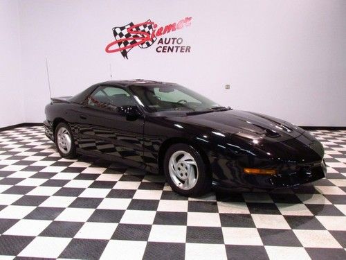 Trans am , black