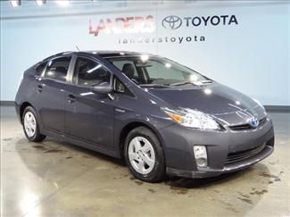 2010 gray v prius loaded!! nav, back up cam leather seats