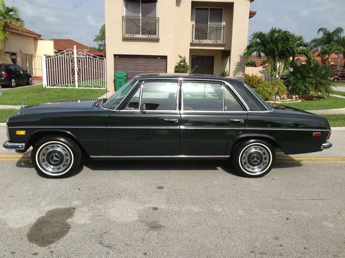 1968 mercedes benz 230, 73k miles, ice cold  a/c, immaculate condition, must see